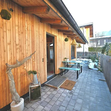 Garden 아파트